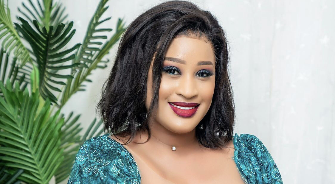 Esther-Ndiaye-alias-Racky_7708-1-e1653179729822